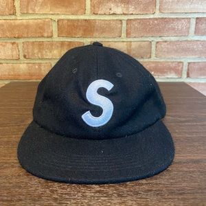 Supreme 6-Panel Hat